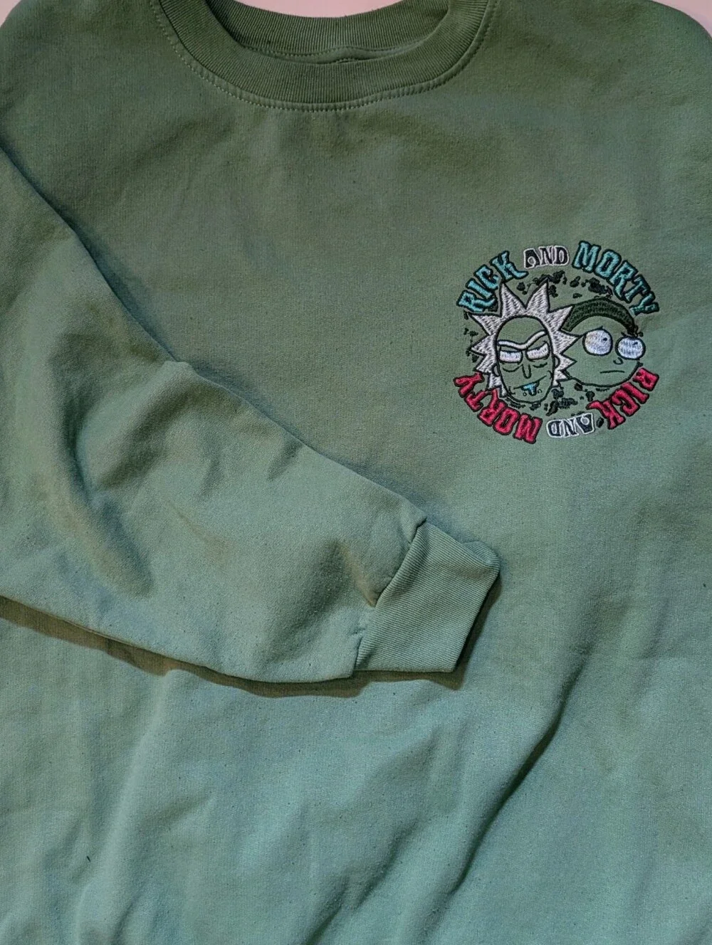 Rick And Morty Crewneck Sweatshirt Green Unisex Large Never worn